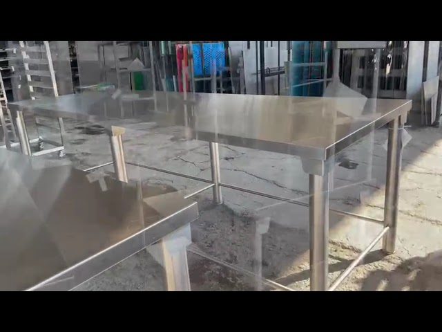 mesa de trabajo de acero inoxidable